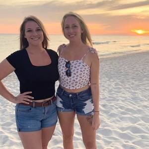 Meet your Posher, Kellie